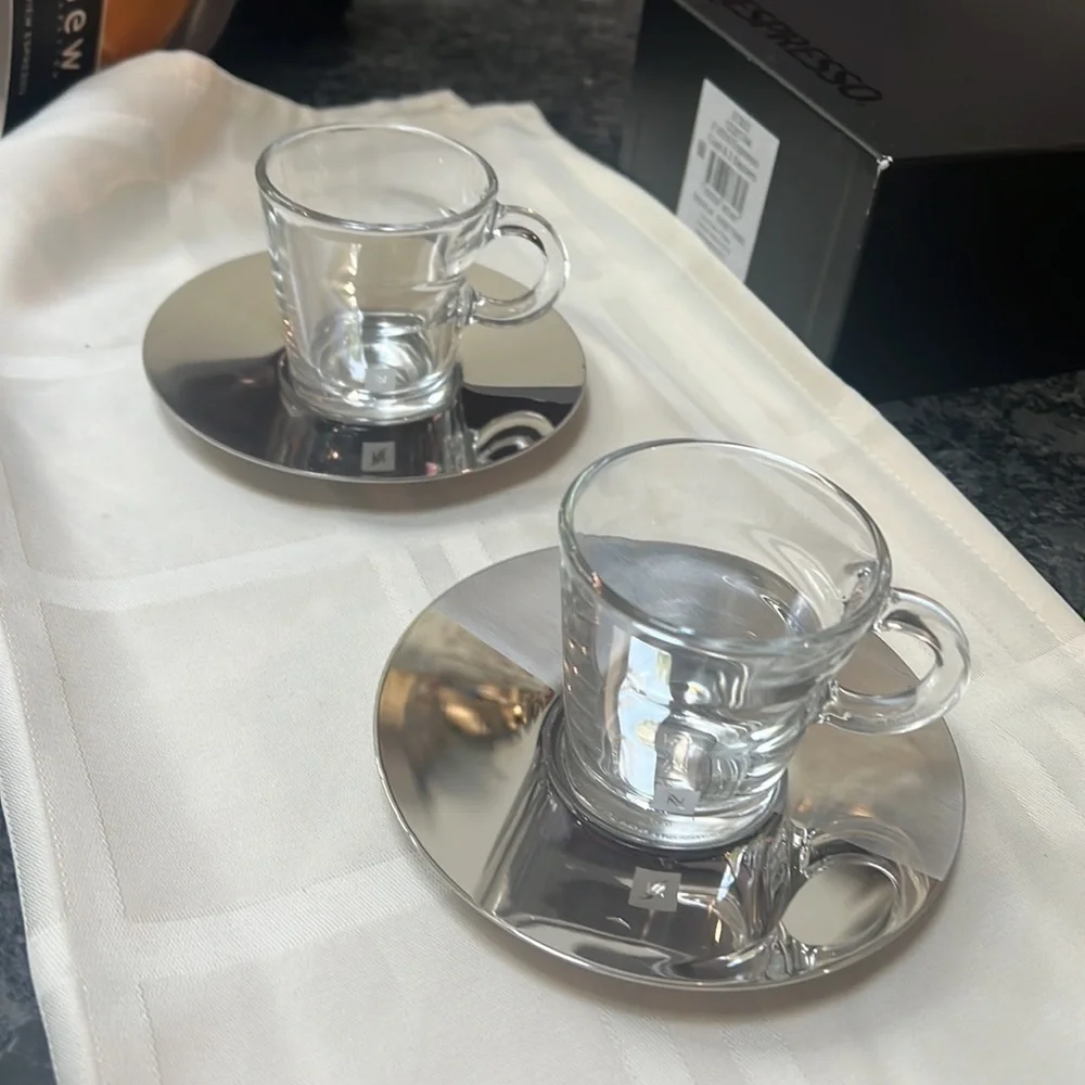 Nespresso View 2 Espresso Cups and 2 Saucers - New in Box